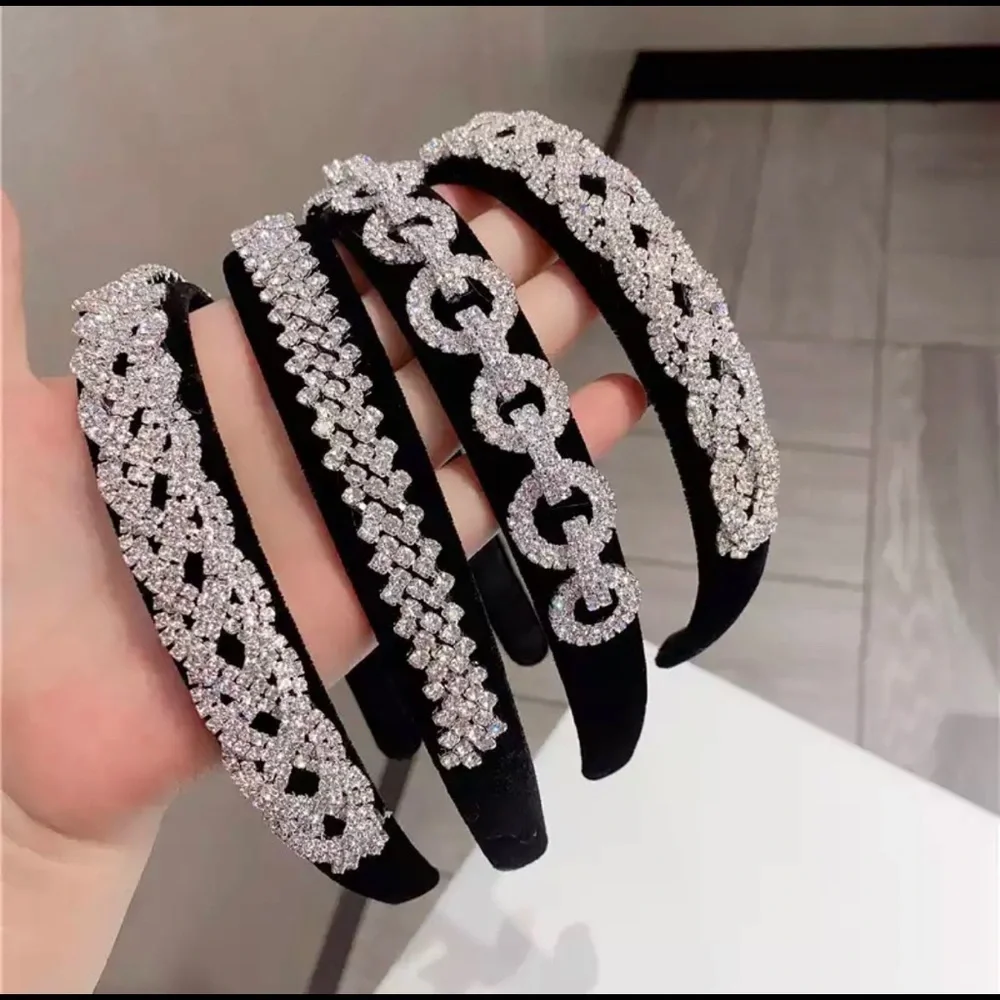 N/A beautiful black